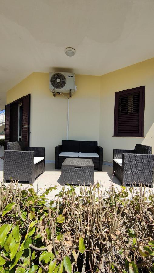 Appartamenti In Villa Polimnia フォンターネ・ビアンケ 部屋 写真